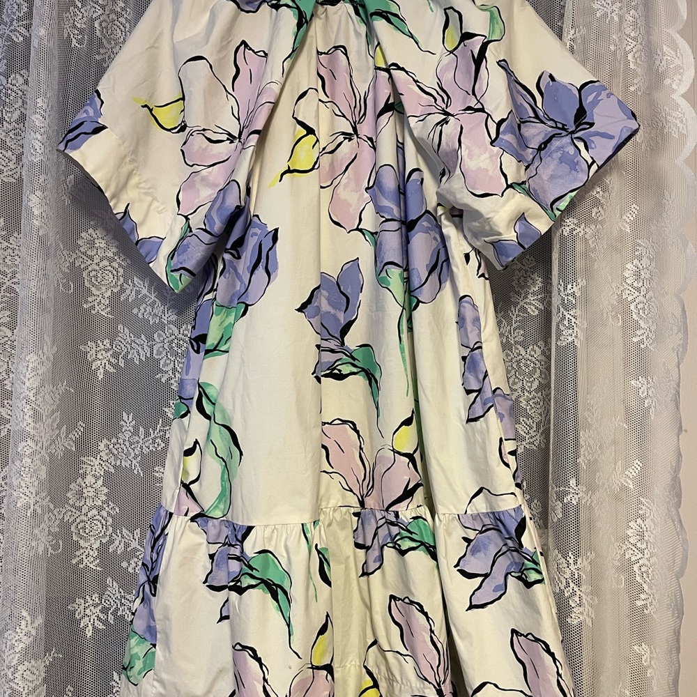 Oversized Floral Dress - Picture 2 of 6